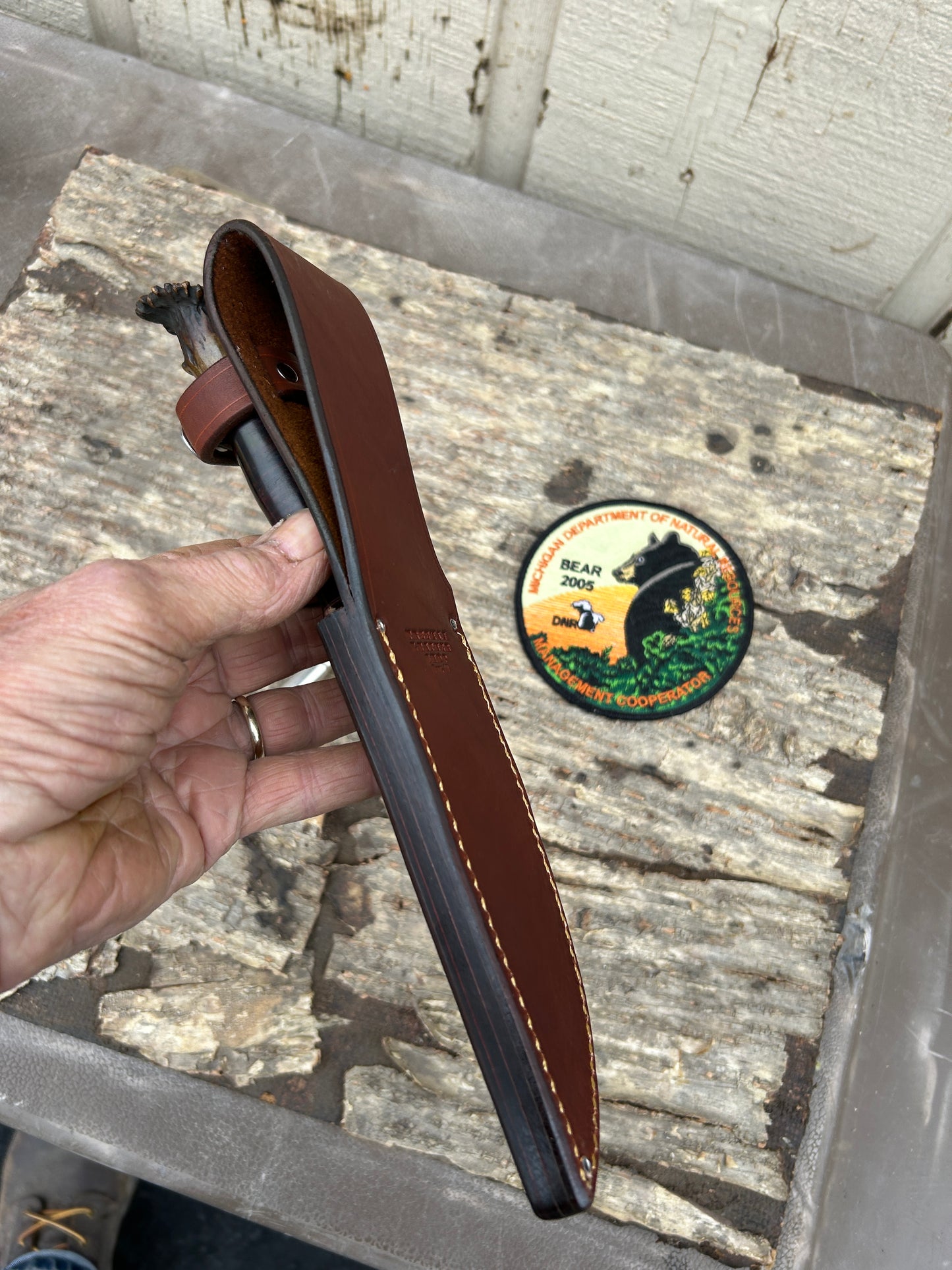 Treeman Bear & Trout Knife 1095 Crown Stag