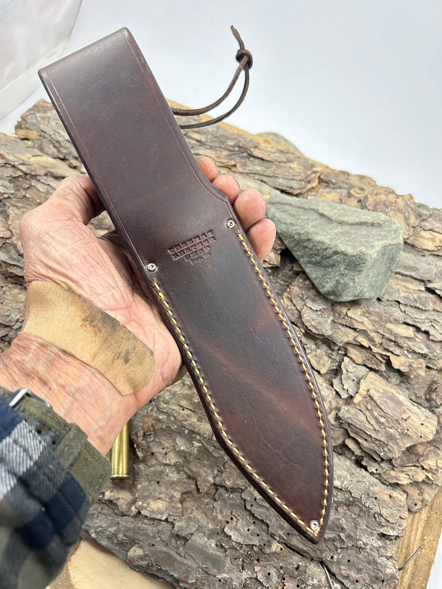 Treeman Special Hunter 6" AEB-L Stainless NS Sambar Stag Aluminum Crows beak butt. Giraffe sheath.