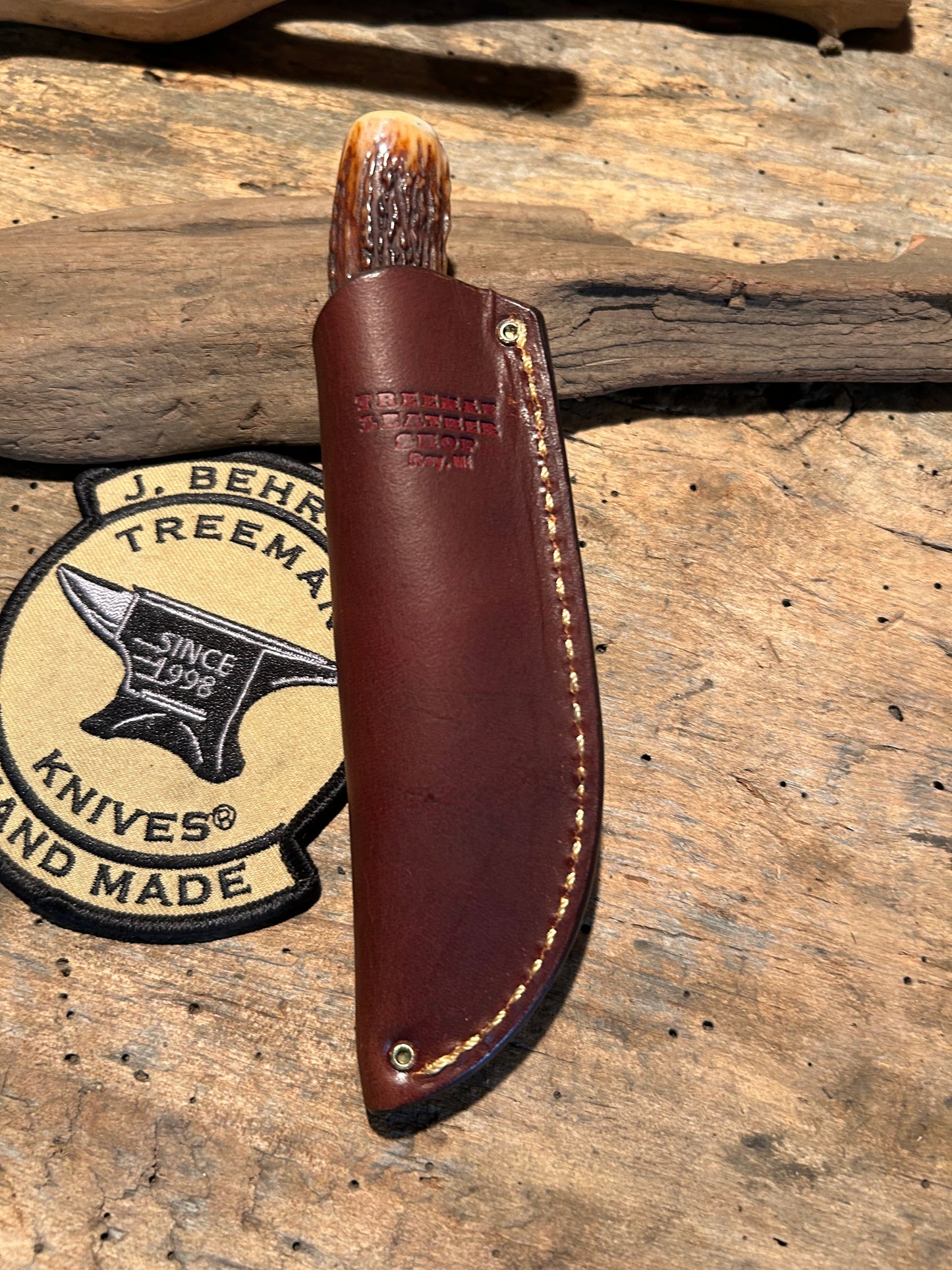 Treeman Pocket Caper 120 years old red stag AEBL Stainless