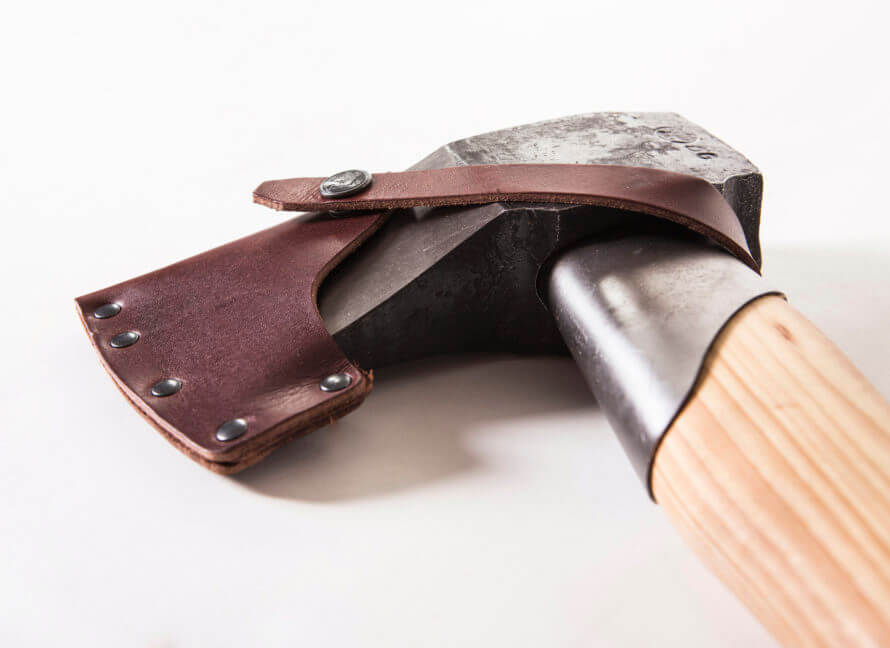 Long & Large Splitting Axe w/ Collar Guard