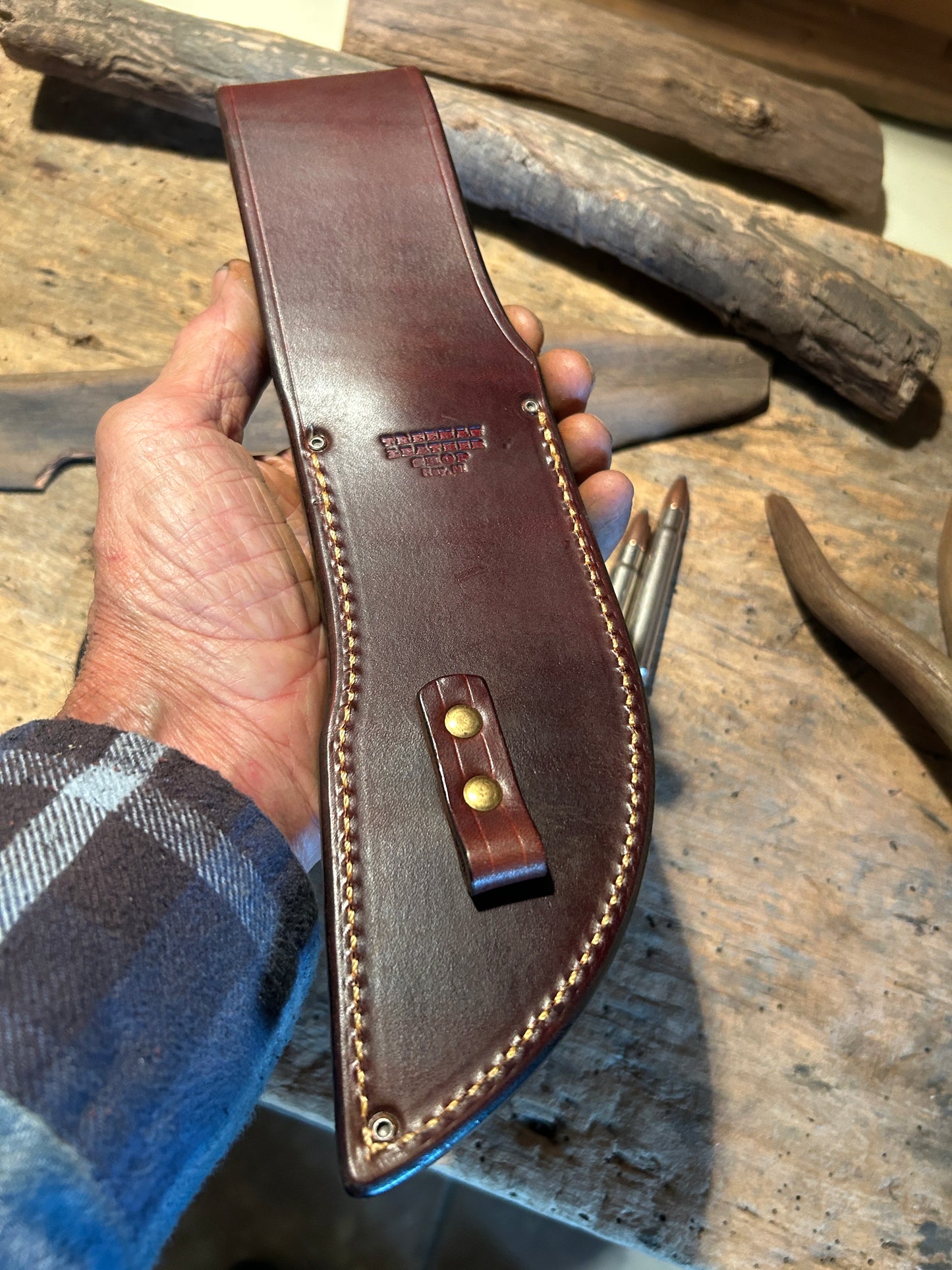 Treeman 6" Copper Woodcraft Horse Hide Crown Stag Shark Sheath