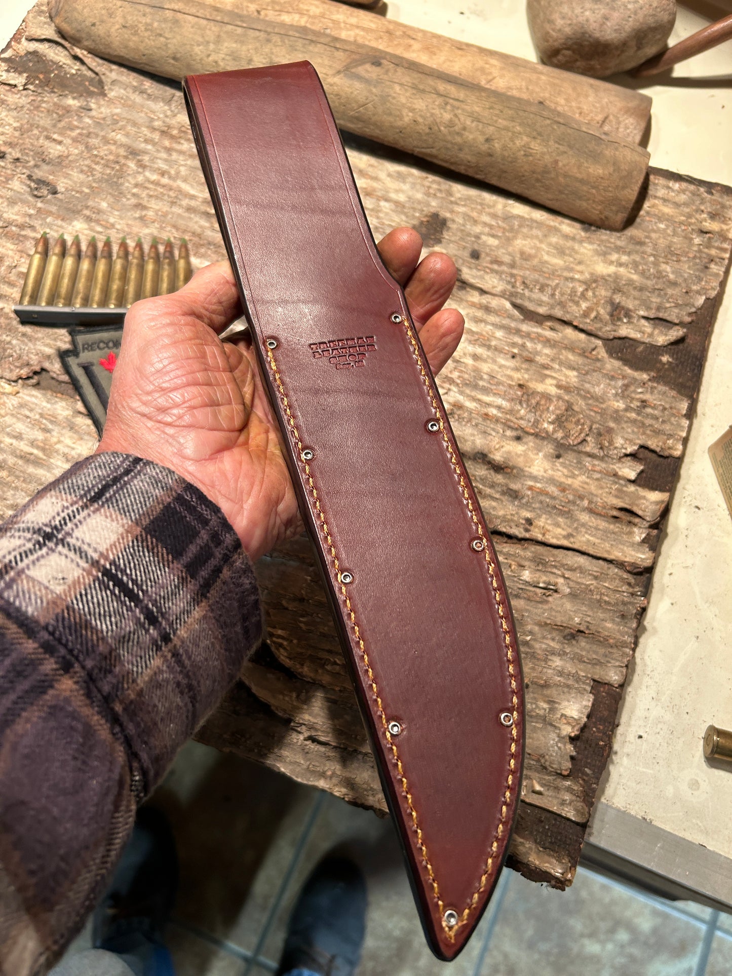 Treeman 8" Double Skull Fighter AEB-L Stainless HH Red Stag crows beak