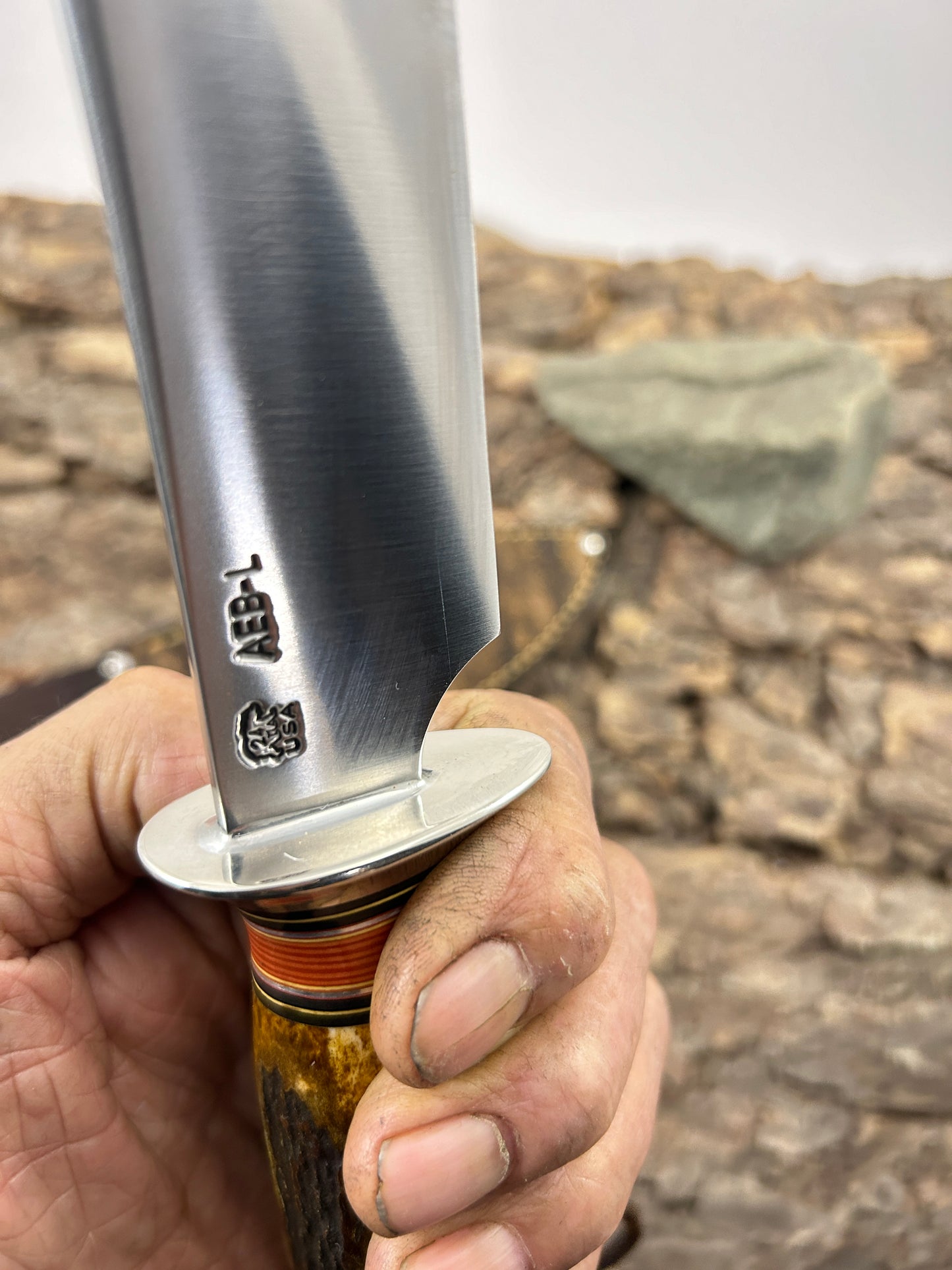 Treeman Special Hunter 6" AEB-L Stainless NS Sambar Stag Aluminum Crows beak butt. Giraffe sheath.