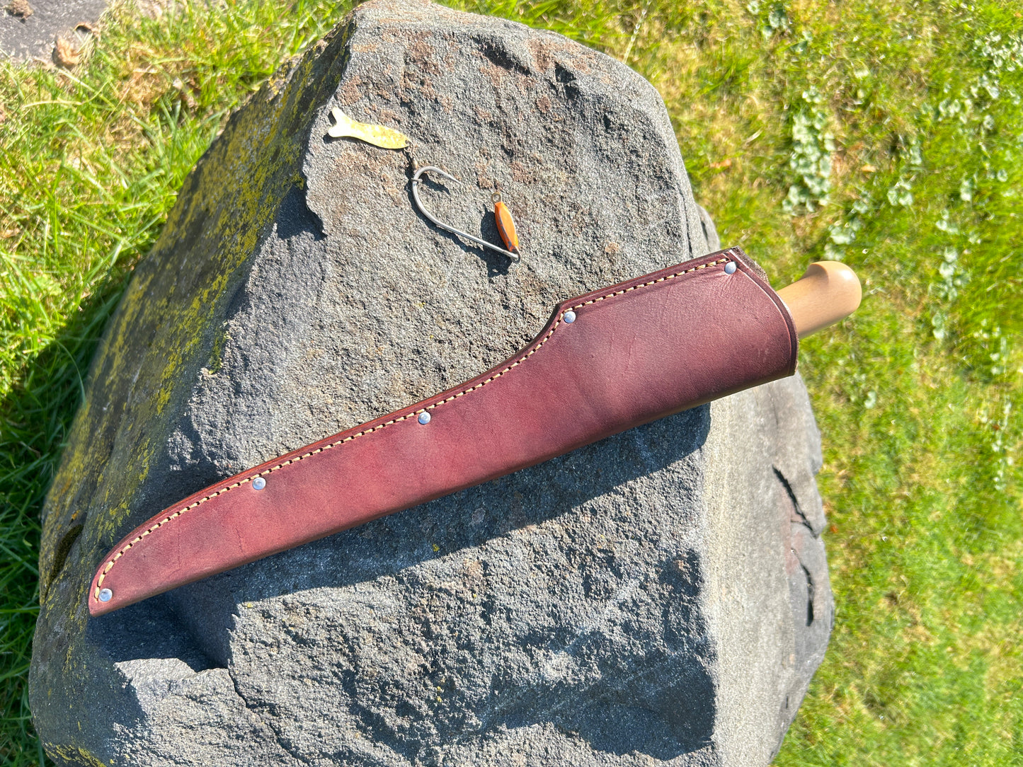 Treeman 9" Filiet Knife AEB-L Stainless Linen Micarta