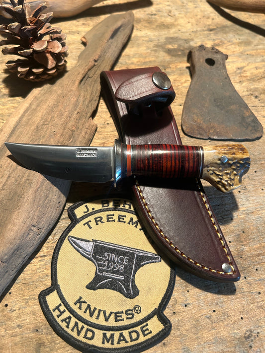 Treeman Lil" Caper 3" Blade Horsehide Crotch Stag Belt Sheath