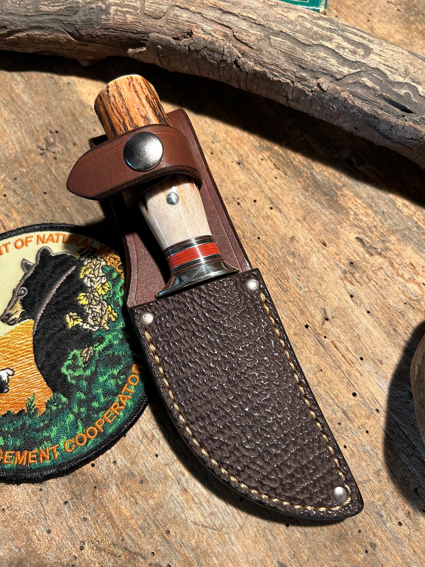 Treeman Heavy Duty South Dakota Caper Hammer Mark Stag Compass Shark Sheath