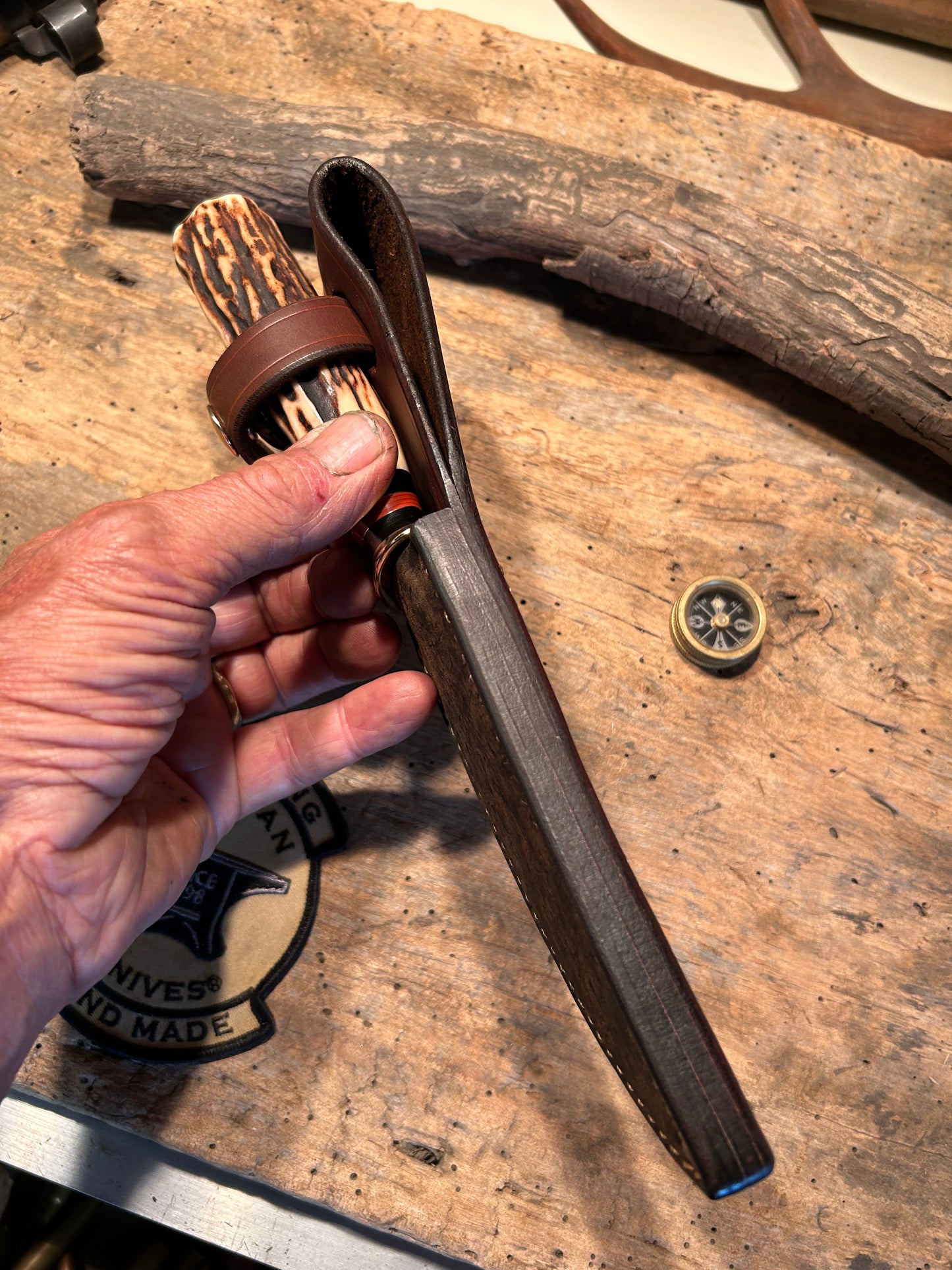 Treeman Big Bay Hunter 5" Hammer Mark Blade Brass Premium Sambar Stag