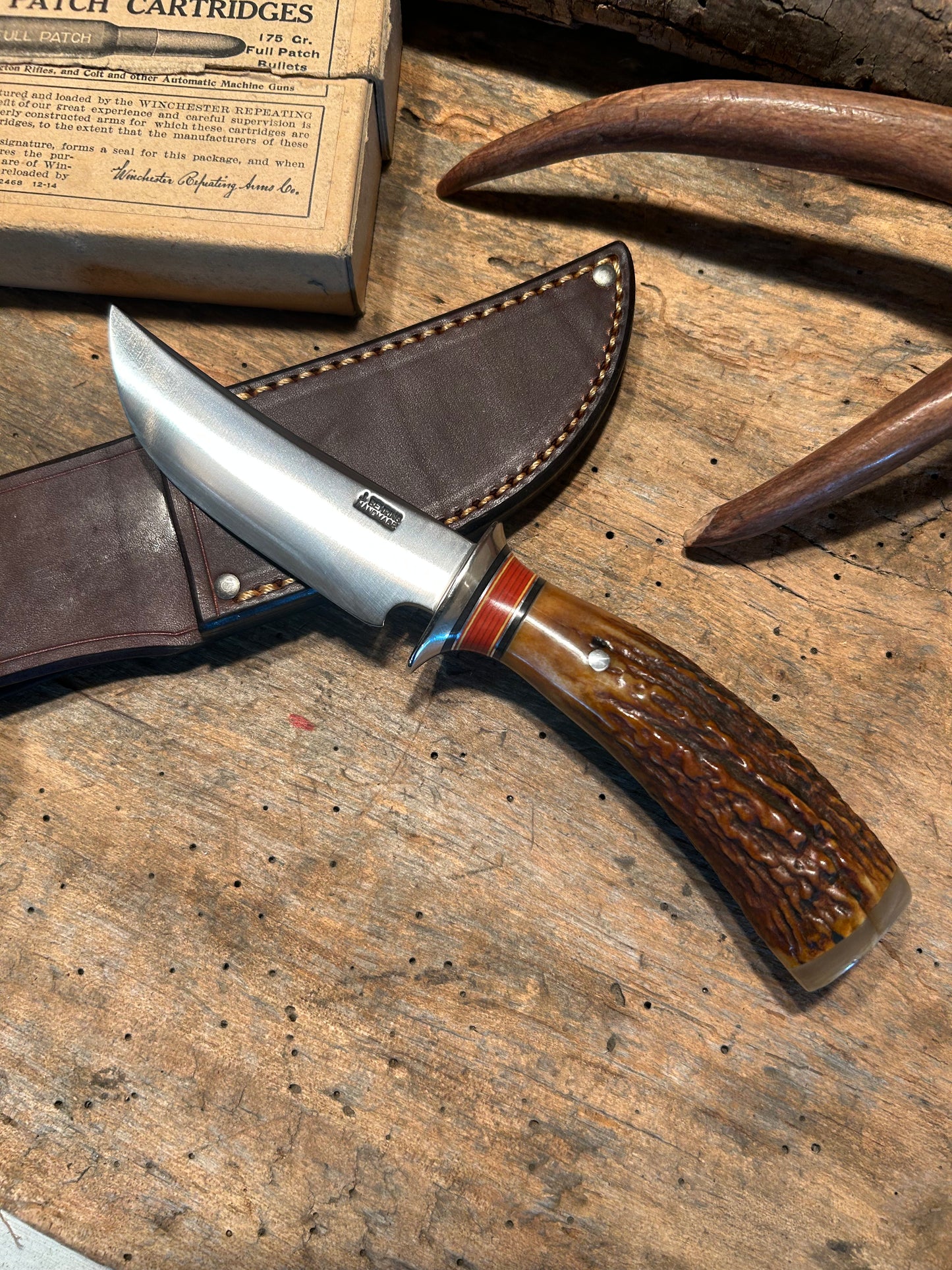 Treeman Small Hunter NS Stag carver Ox Butt Cap