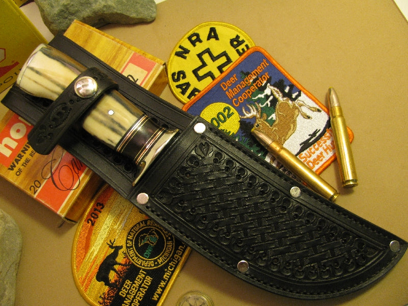 Hammermark Hunter Ancient artifact ivory