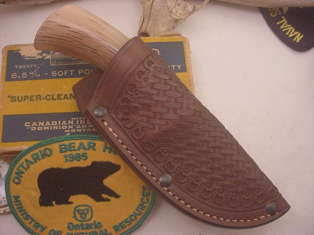 Stubby Caper Hammermark