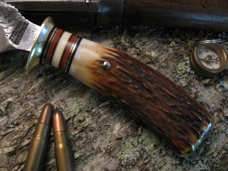 Alaskan Drop Point Hammermark Red Stag