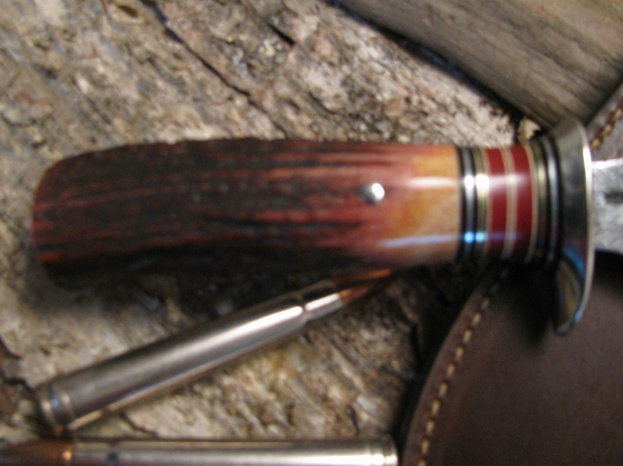 Alaskan Hammermark Finger groove