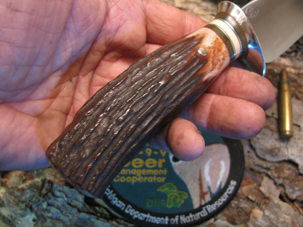 Michigan Skinner Heavy Duty  AAA Sambar Stag  Green Spacers Big compass