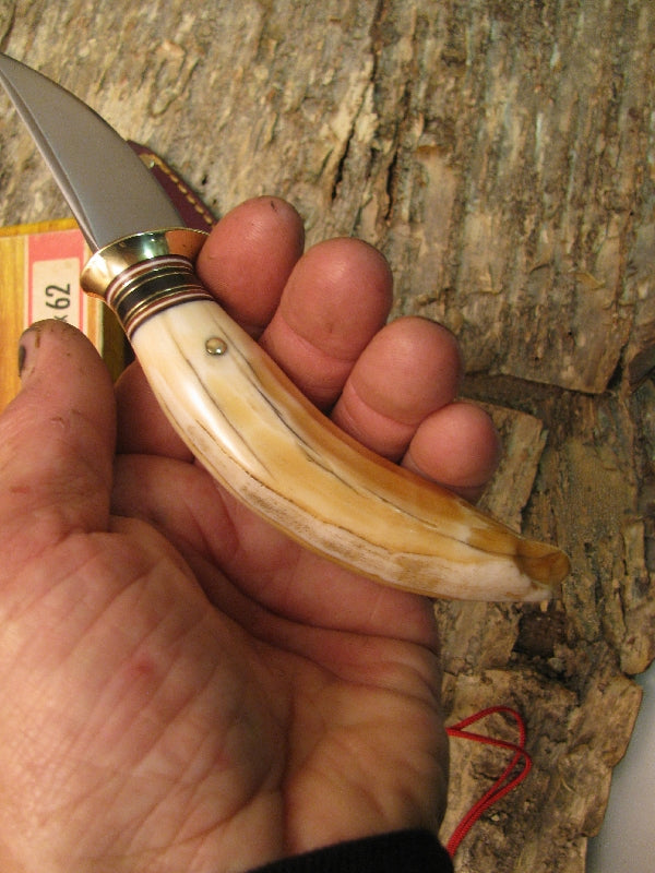 Treeman Hippo Ivory Caper Pocket sheath