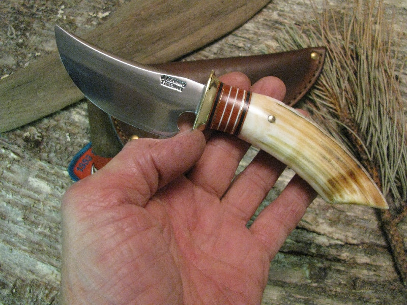 A Treeman Hippo Tooth Heavy Duty Caper