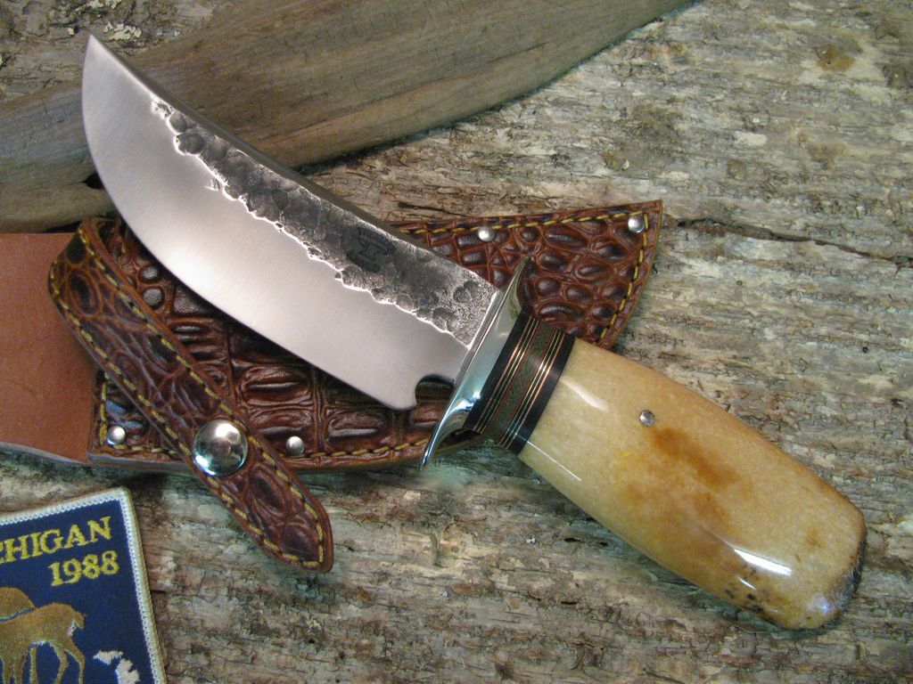 BIG 6 Skinner thick blade Fossil Ivory Ice Axe