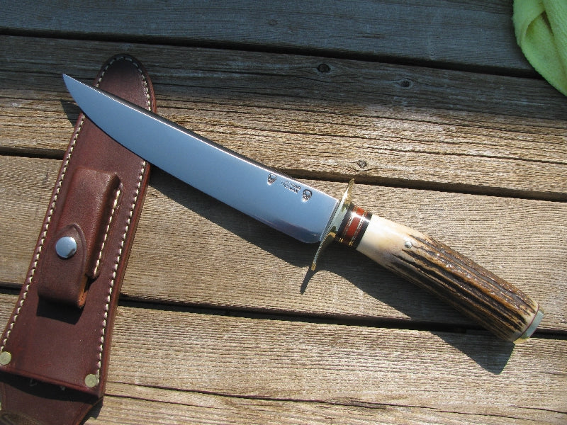 *Treeman Classic 8" Double Skull Fighter Stag brass Pinned Butt