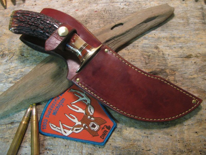 **TREEMAN Woodmonk Carver Stag handle 6" Blade