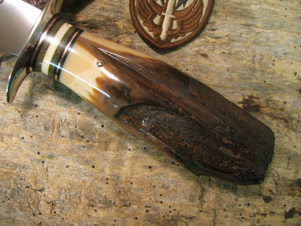 **J.Behring Handmade Double Skull Fighter Fossil IVORY