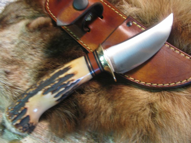 A Treeman Handforged stubby skinner Musk Ox Butt cap