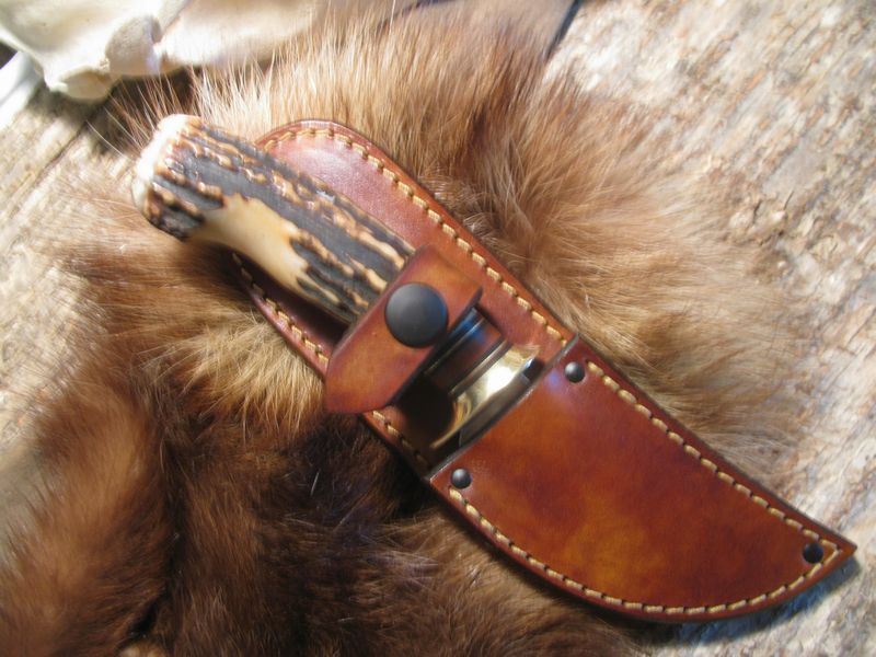 A Treeman Handforged stubby skinner Musk Ox Butt cap