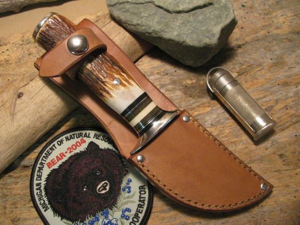 Treeman Stubby Border Patrol Stag Handle