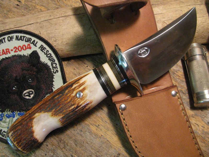 Treeman Stubby Border Patrol Stag Handle