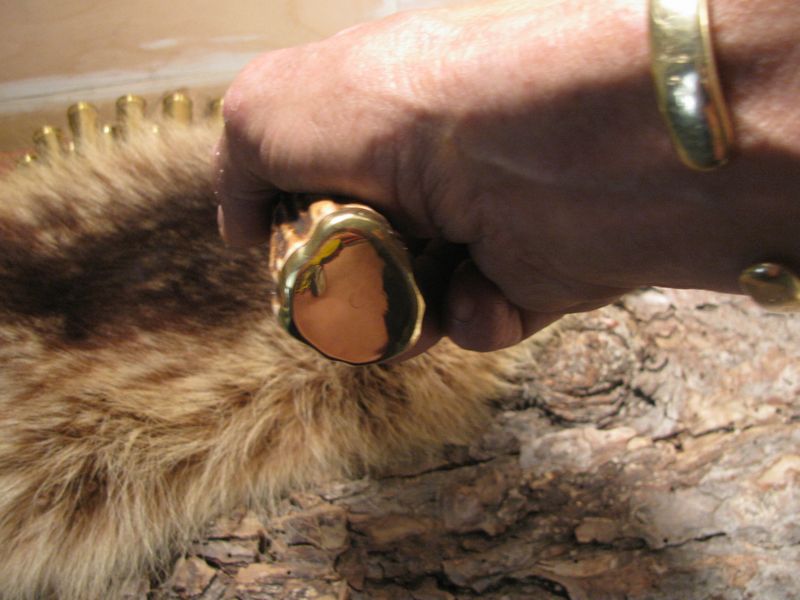 *J. Behring  Treeman BIG 6"Hunter/ Skinner