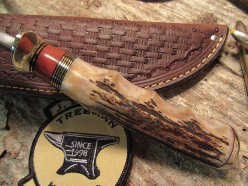 Treeman Alaskan Hammermark Sambar Stag Finger Groove Handle