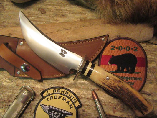 Michigan Hunter Stag MuskOx Upswept 51/2" blade