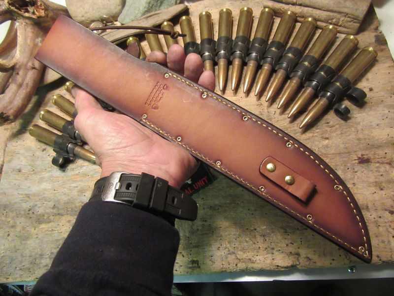 J. Behring Anvil stamp Double Skull Fighter 8 1/2" hammer mark Blade