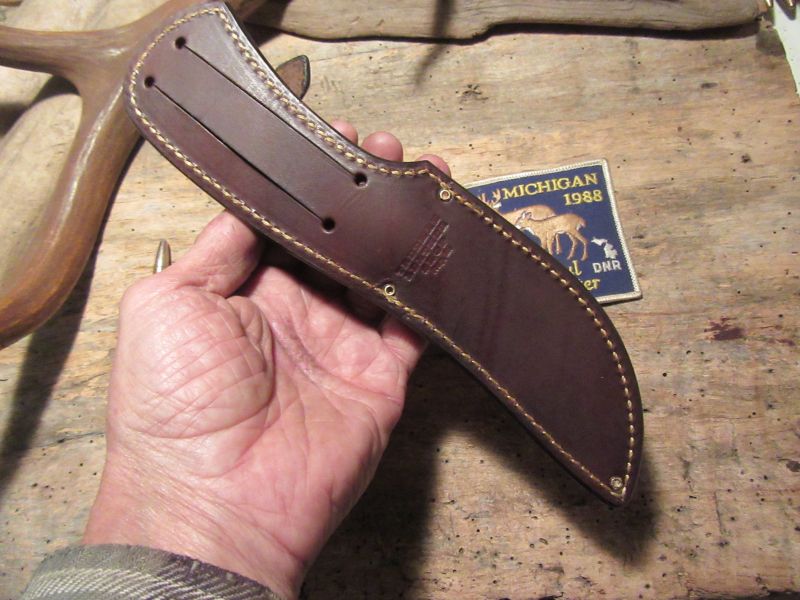 Treeman Woodmonk Deer & Trout hunter Red Stag AAA