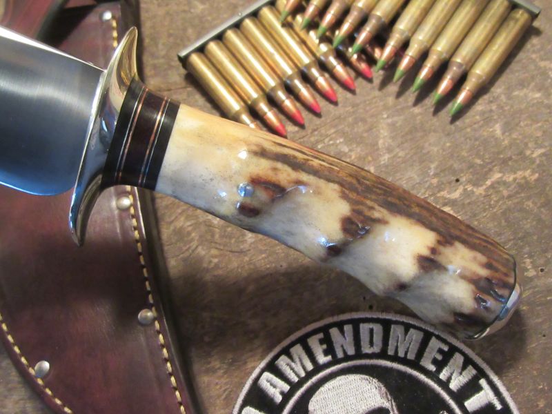 Treeman Double Skull Fighter Stag Finger Grip Handle BIG Fighter !