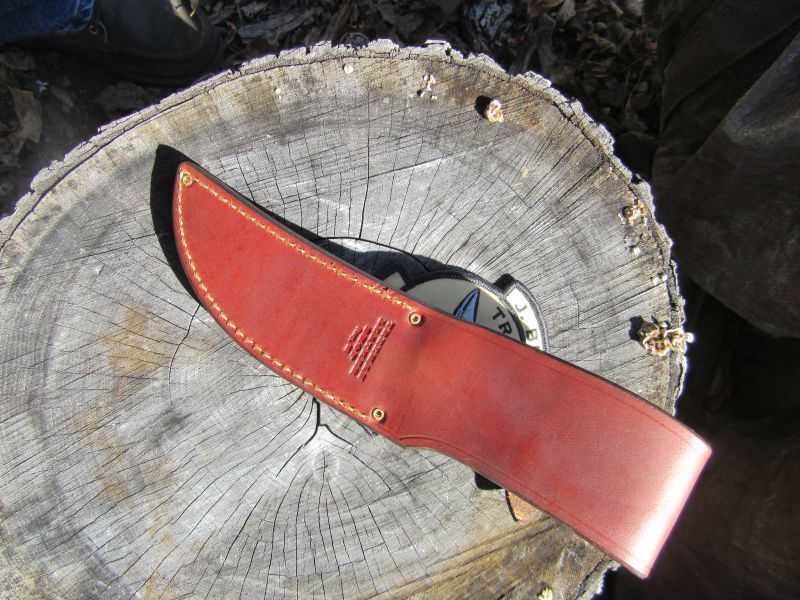 Treeman Woodcraft Mackinaw Hunter 4 3/8" Hammermark Blade