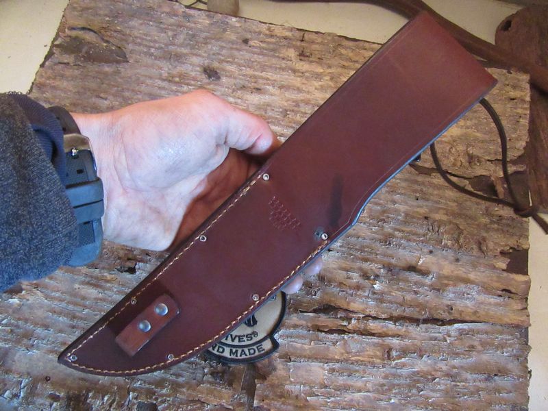 Treeman Knives Scagel style hammer mark camp fighter