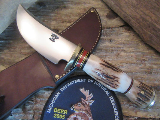 Stainless aeb-l Michigan Hunter/Skinner