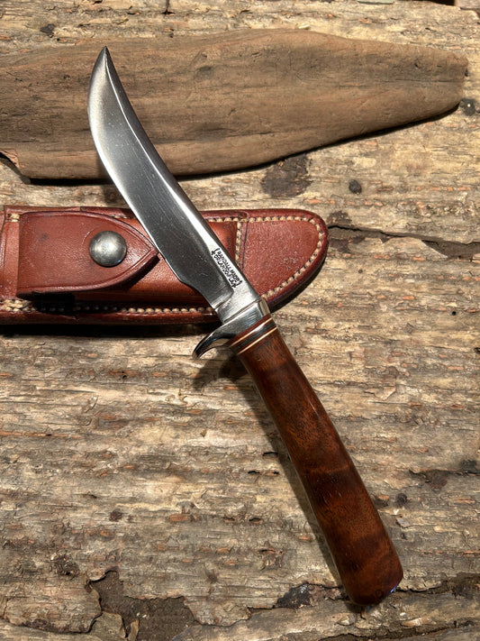 Randall Model 4 - 4 1/2" Sterling silver guard walnut handle 1960s