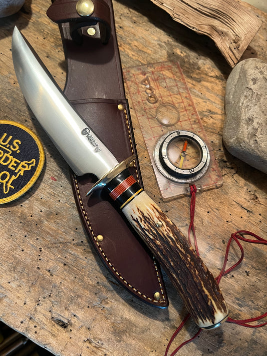 Treeman 6" Skull fighter brass , Stag , tie down sheath