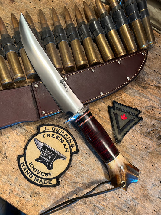 Treeman Double Skull Fighter 7 3/4" Blade NS Horse Hide Crotch Stag Lanyard