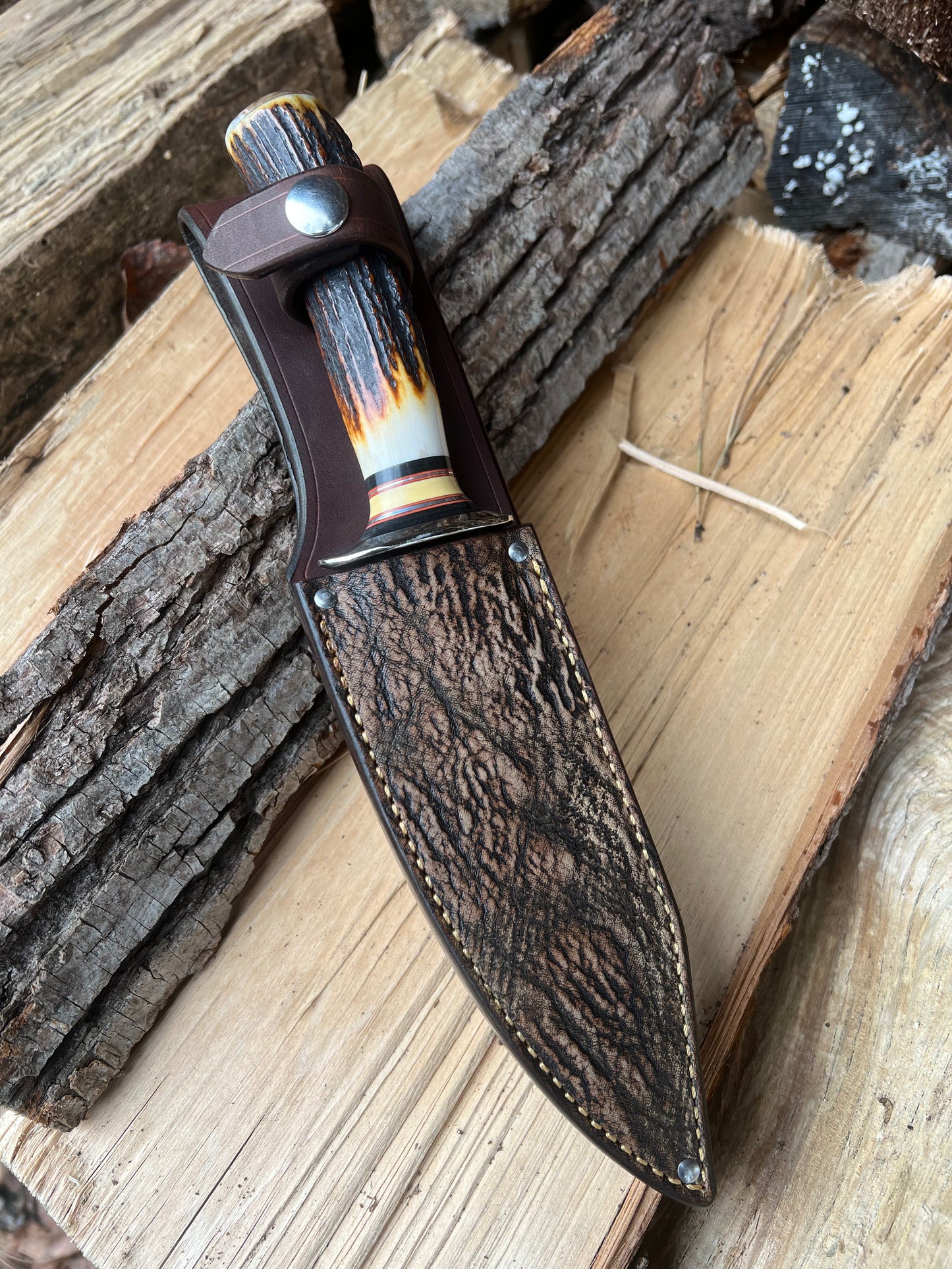 J. Behring Handmade Special lHunter Red Stag AEB-L Stainless