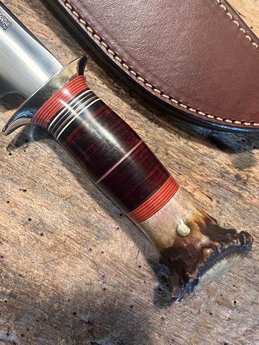 Treeman Scagel Style  Hunter 6" Blade DBL brass guard Horsehide Crown Stag