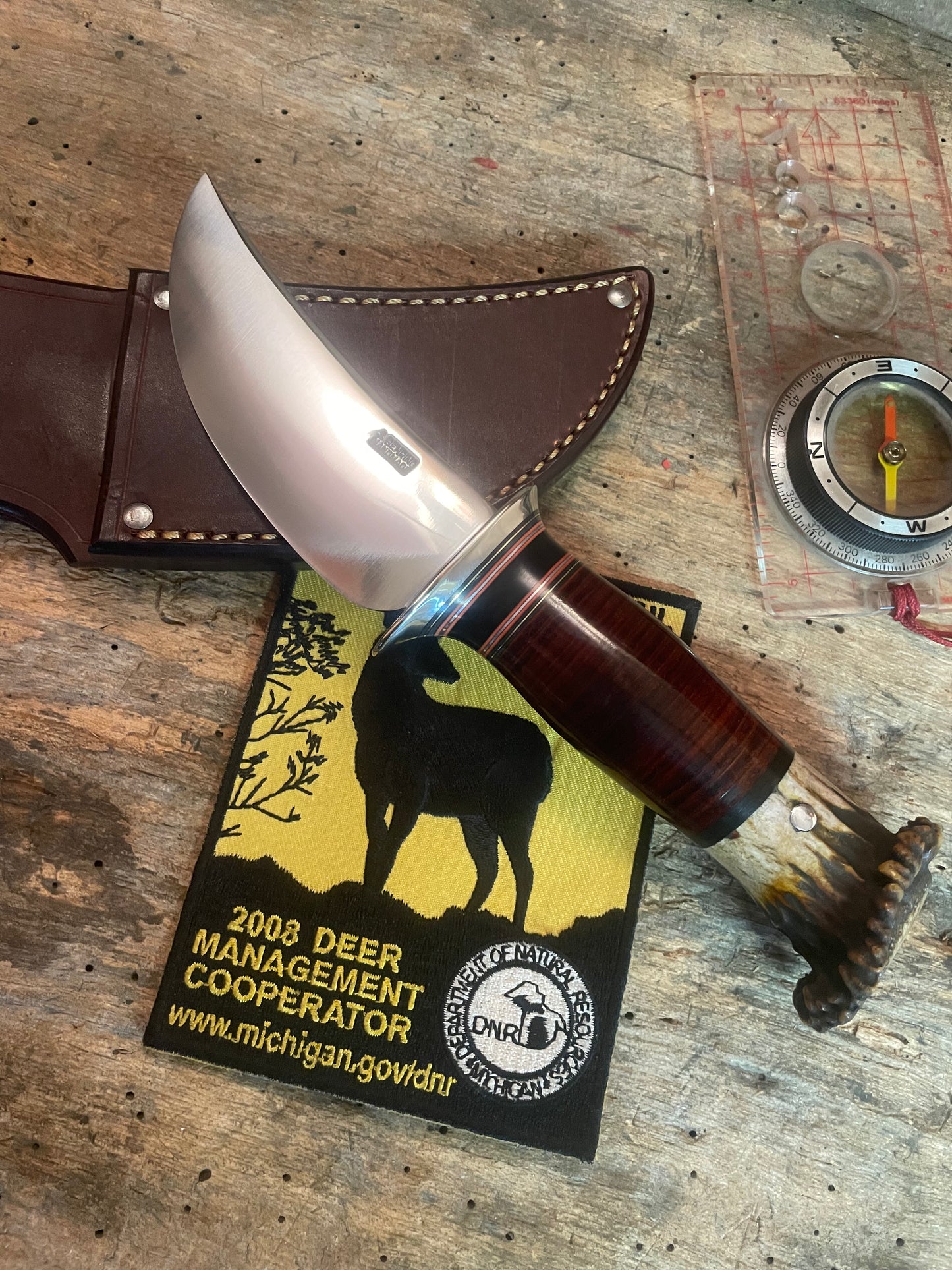 J.Behring Handmade Stainless Michigan Hunter / Skinner