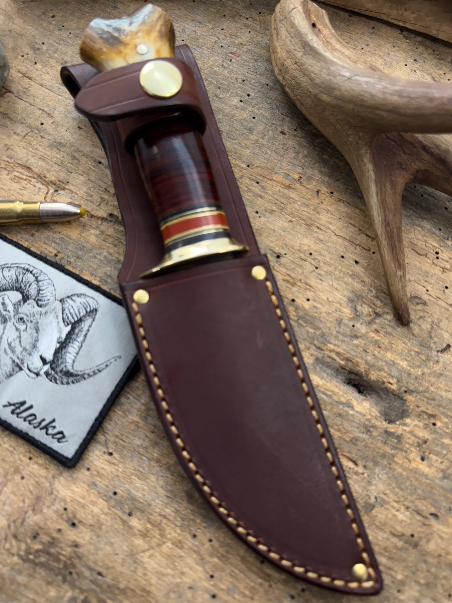 Treeman Classic Iron Mountain Hunter  Horse Hide Crotch Stag