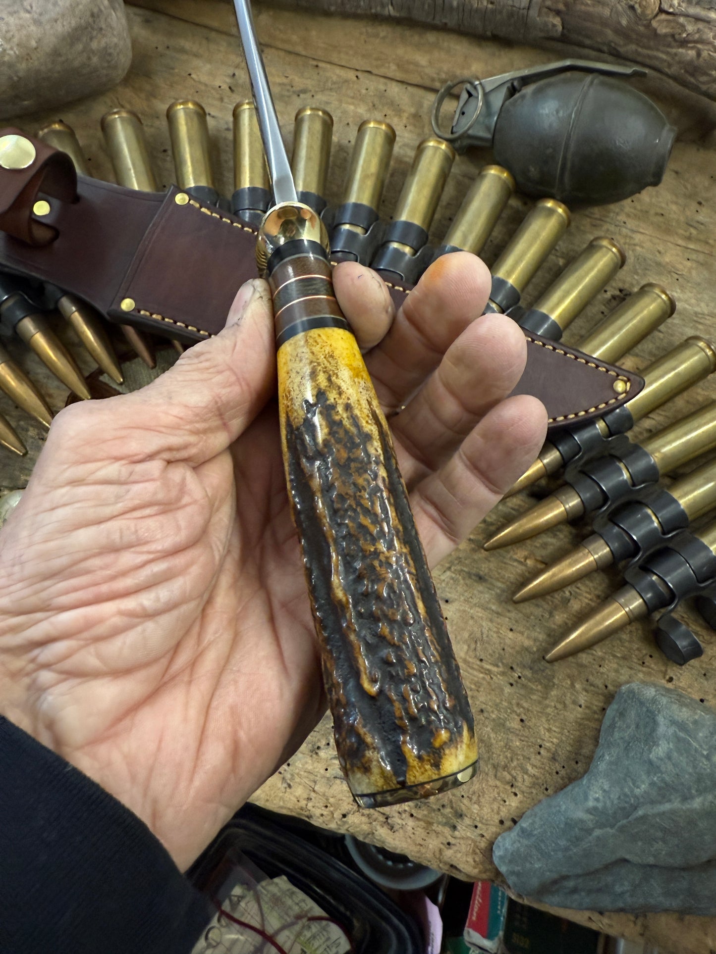 Model 1 - 8" DBL Skull Fighter Sambar Stag Rough Back Sheath