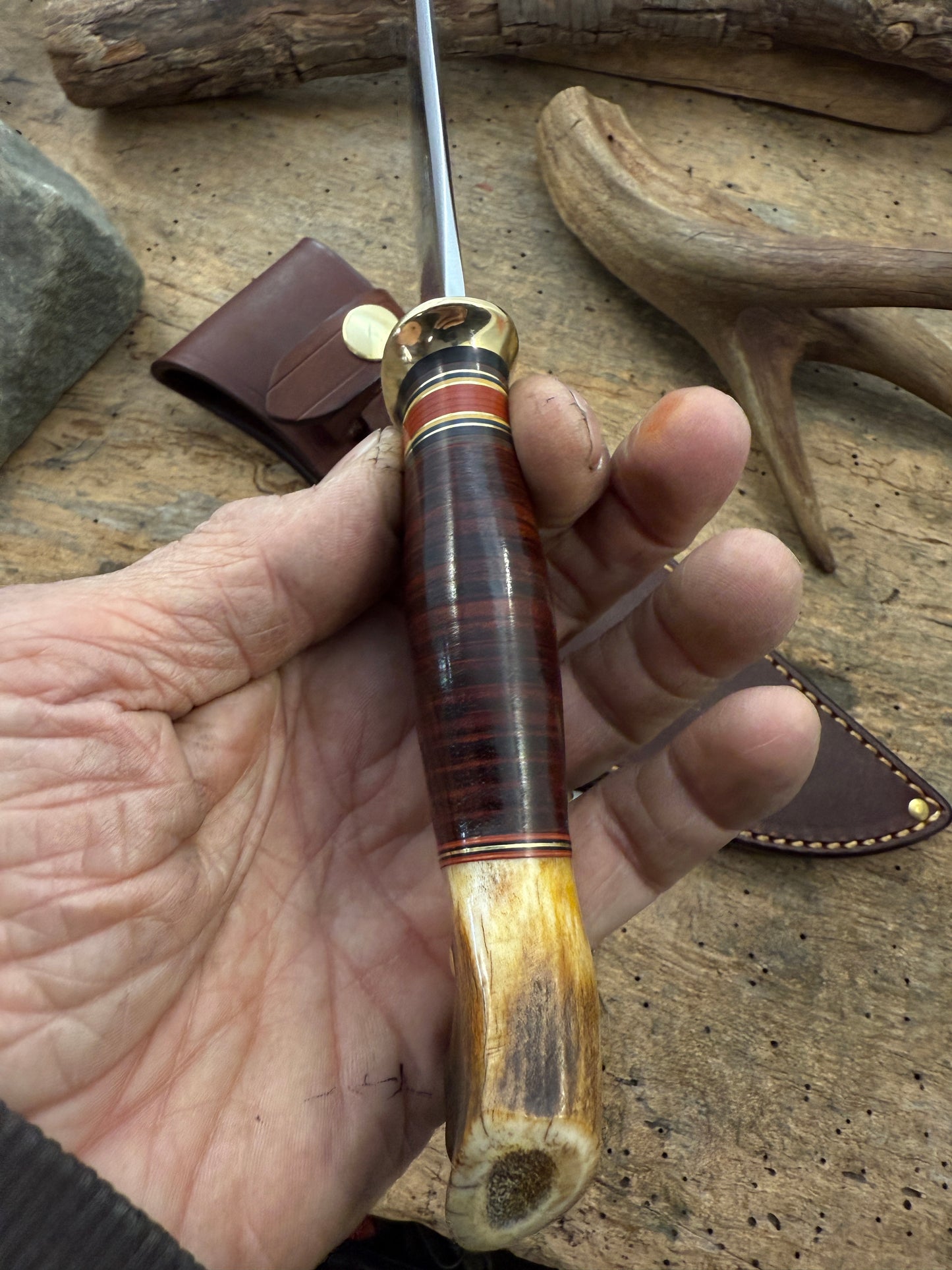 Treeman Classic Iron Mountain Hunter  Horse Hide Crotch Stag