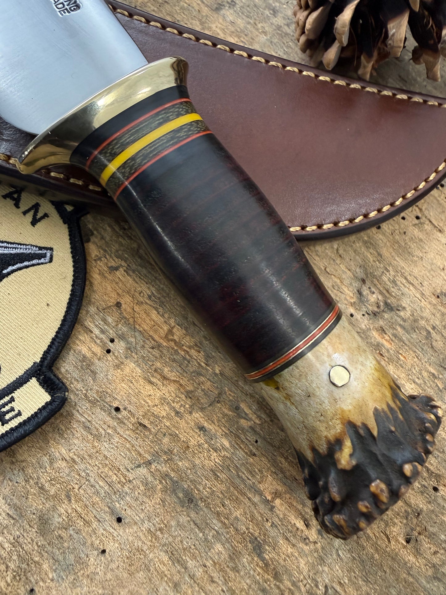 Treeman  Big Bay Hunter Brass Horse Hide Crown Stag