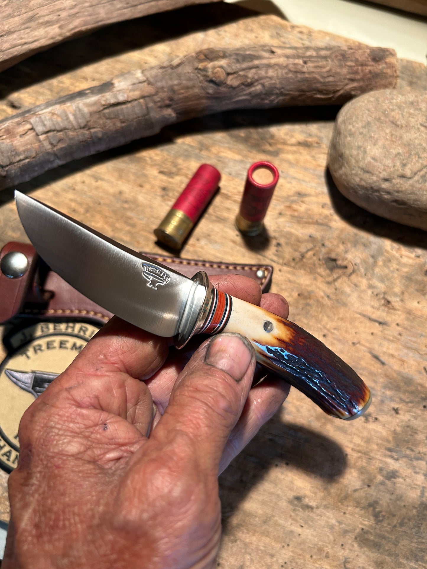 Treeman Killer Little Caper 2 3/4" Blade NS Red Stag Ox cap