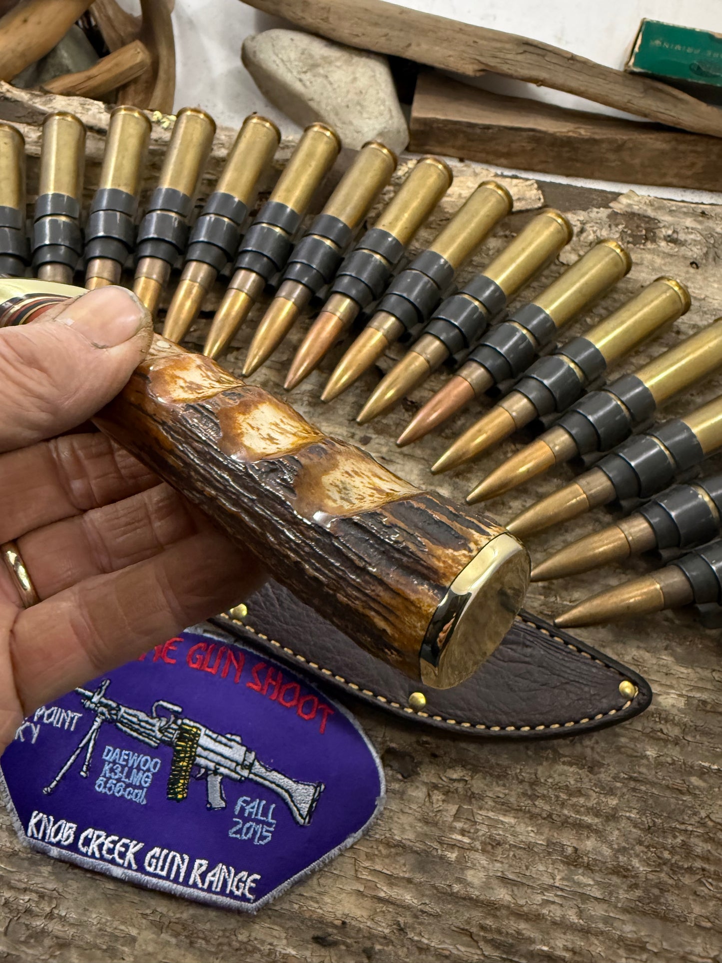 Treeman 7 1/2" Heady Duty Fighter Finger Grip Sambar Stag