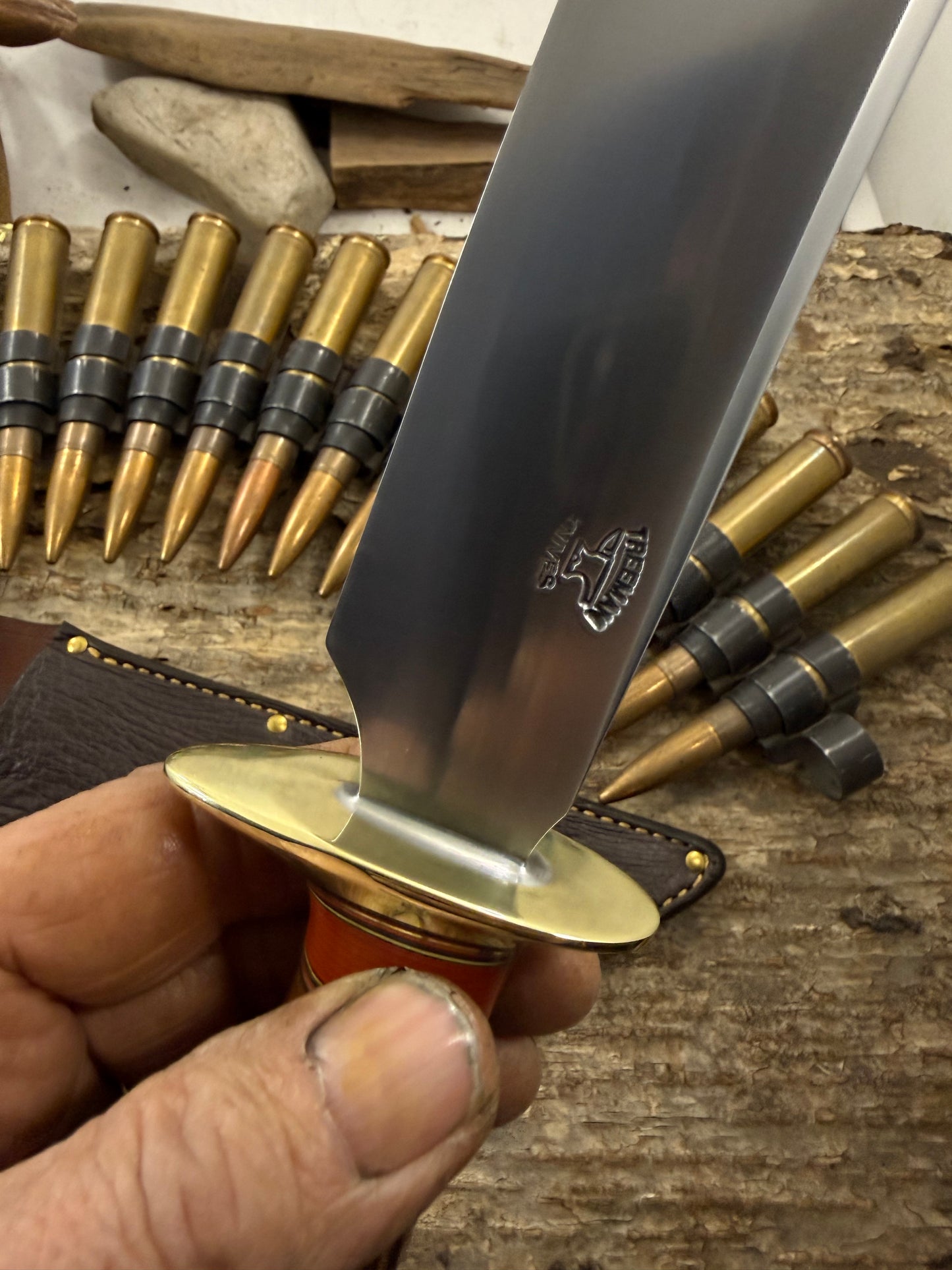 Treeman 7 1/2" Heady Duty Fighter Finger Grip Sambar Stag