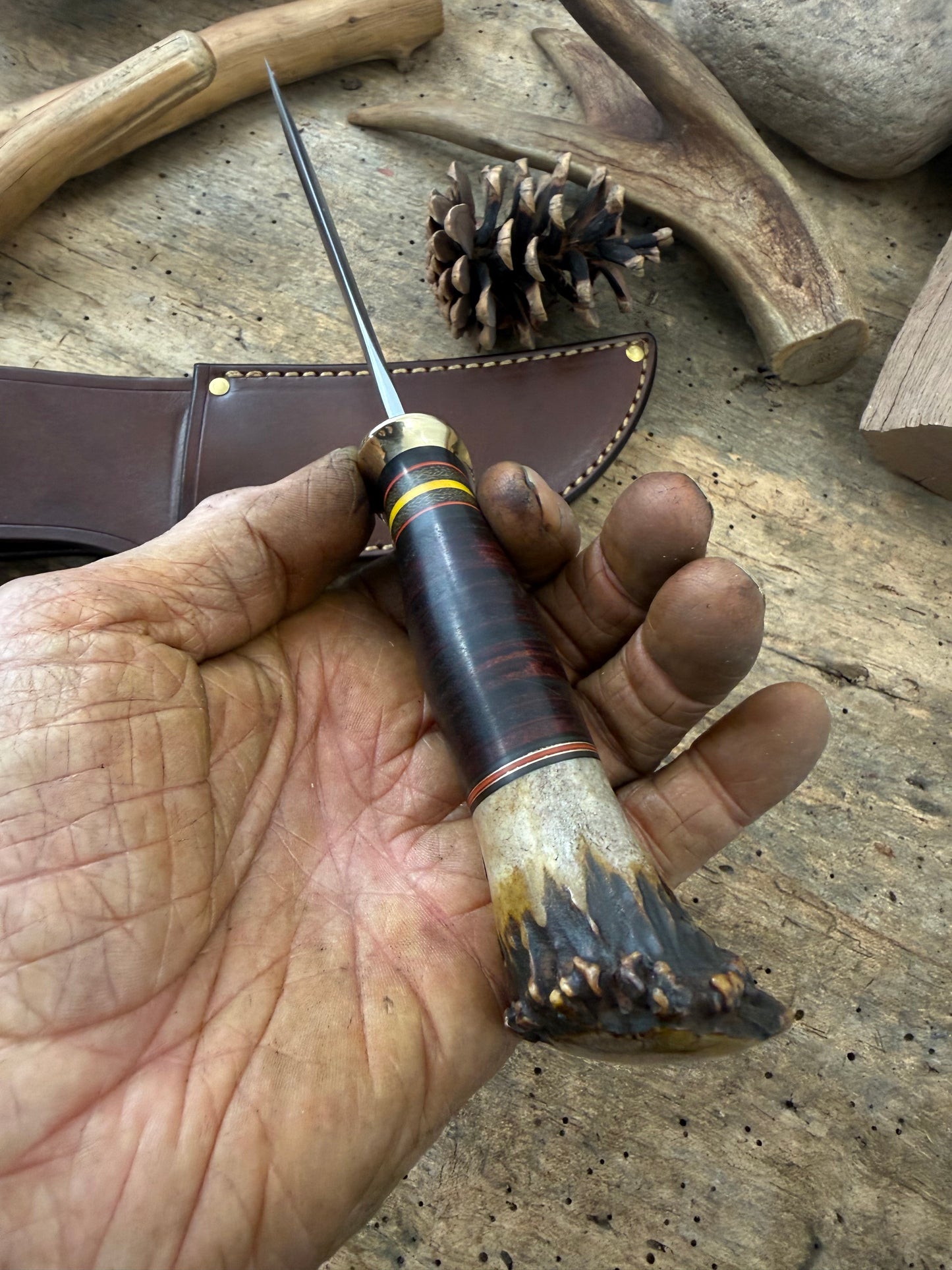 Treeman  Big Bay Hunter Brass Horse Hide Crown Stag